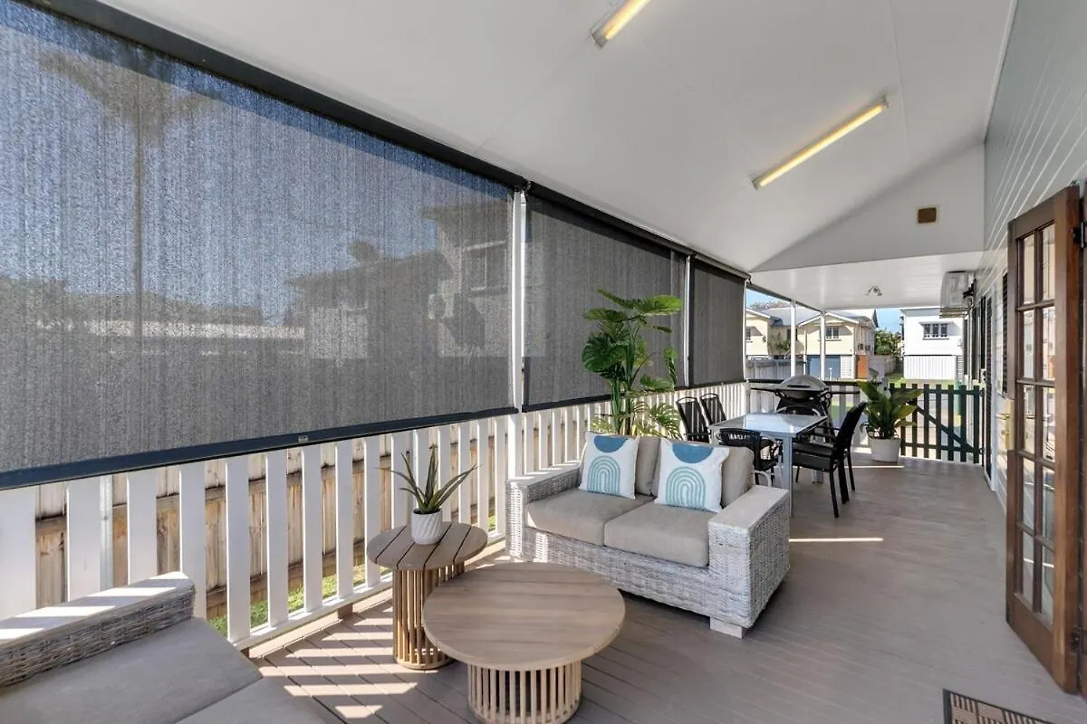 The Oasis - Charming Family Retreat On City Fringe Кэрнс 0*,  Австралия
