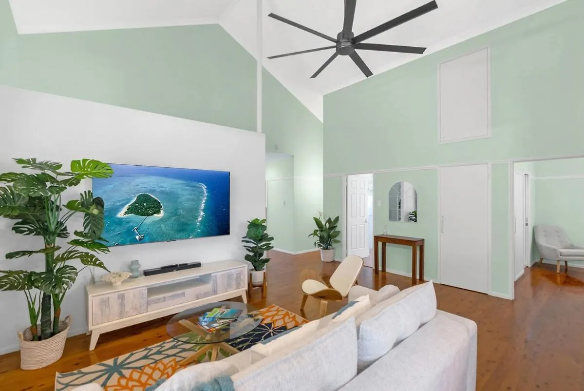 Дом отдыха The Oasis - Charming Family Retreat On City Fringe Кэрнс